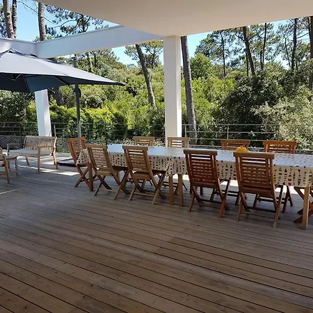 California Piscine Chauffee 14x4m Moulleau Abatilles 10 Pers *