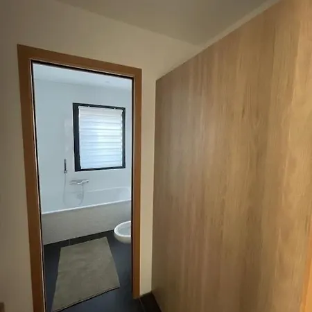 California Piscine Chauffee 14x4m Moulleau Abatilles 10 Pers *