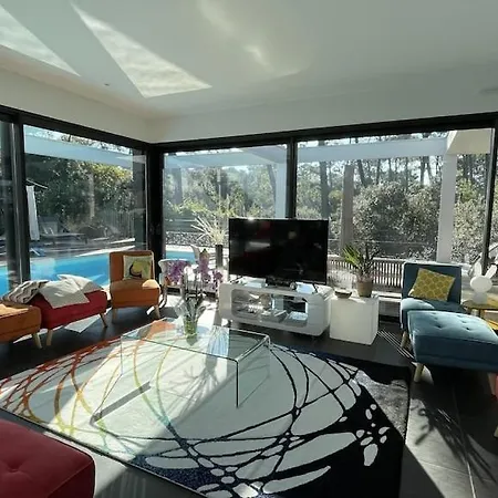 California Piscine Chauffee 14x4m Moulleau Abatilles 10 Pers Villa *